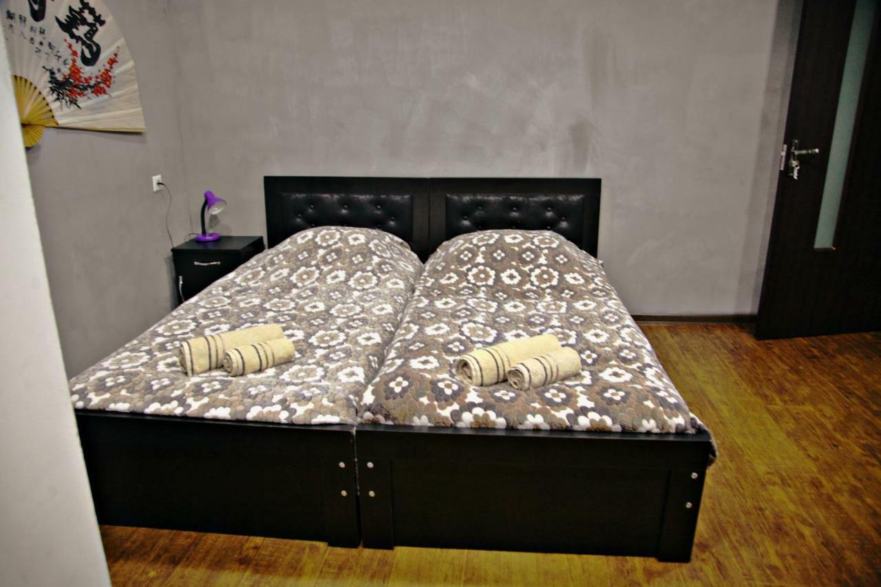Guesthouse Different Тбилиси Экстерьер фото